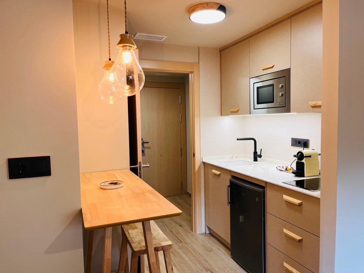 פלאן Hotel Boutique Mediodia & Apartments (Adults Only) מראה חיצוני תמונה