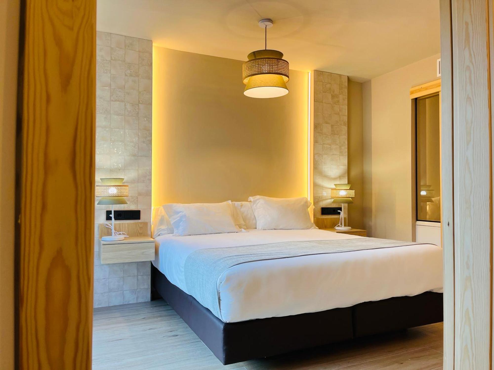 פלאן Hotel Boutique Mediodia & Apartments (Adults Only) מראה חיצוני תמונה